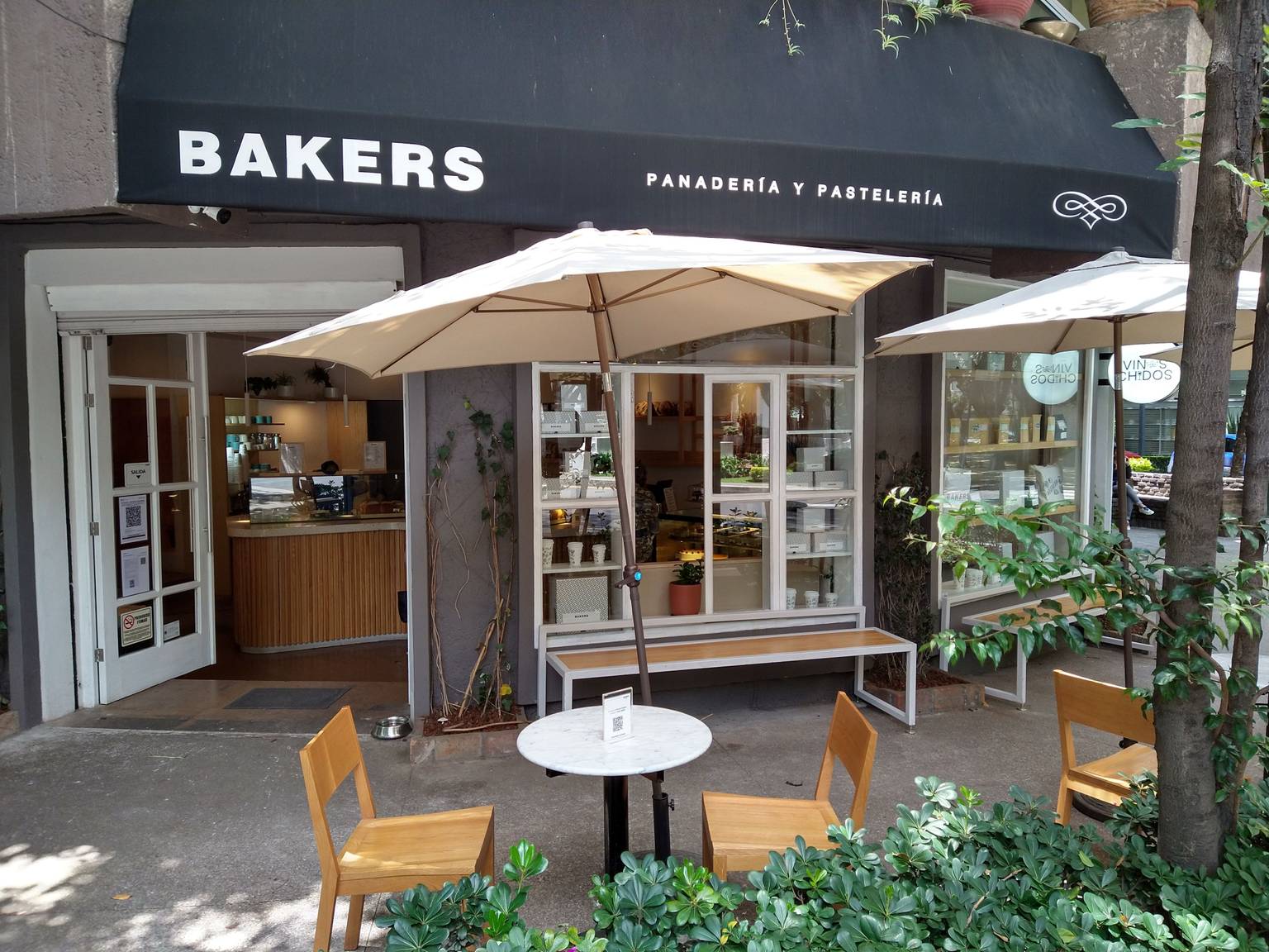 Bakers | Campos Eliseos | Th3rdwave Mexico City