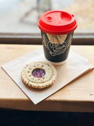 London fog latte x jam cookie - such a great combo for a gloomy afternoon.