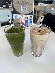 Perfect study cafe! Lots of plugs for your devices and tons of natural light. The matcha limo yuzu was very experimental but tasted amazing